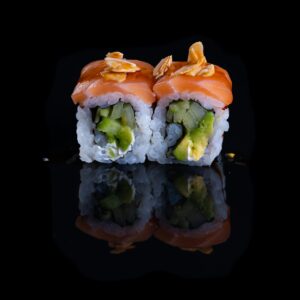 239 - URAMAKI ROSE ROLL